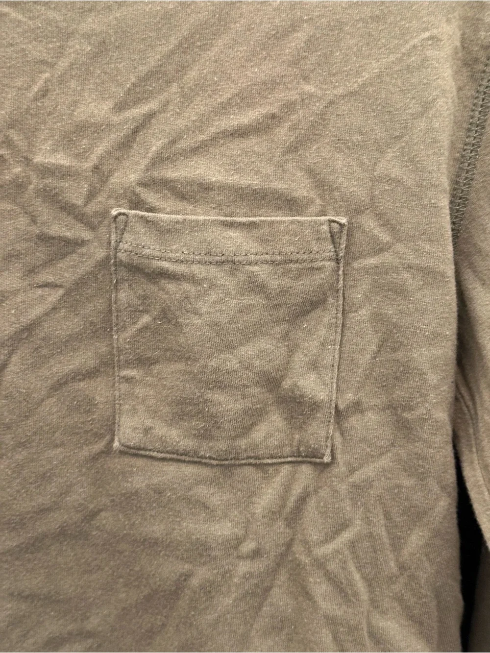 GAP Kids Long-Sleeve Pocket Tee - Olive Size 10